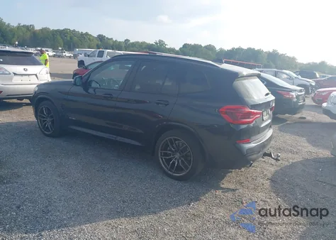2018 BMW X3 xDrive30I z USA, uszkodzony, nr VIN 5UXTR9C58JLC78189